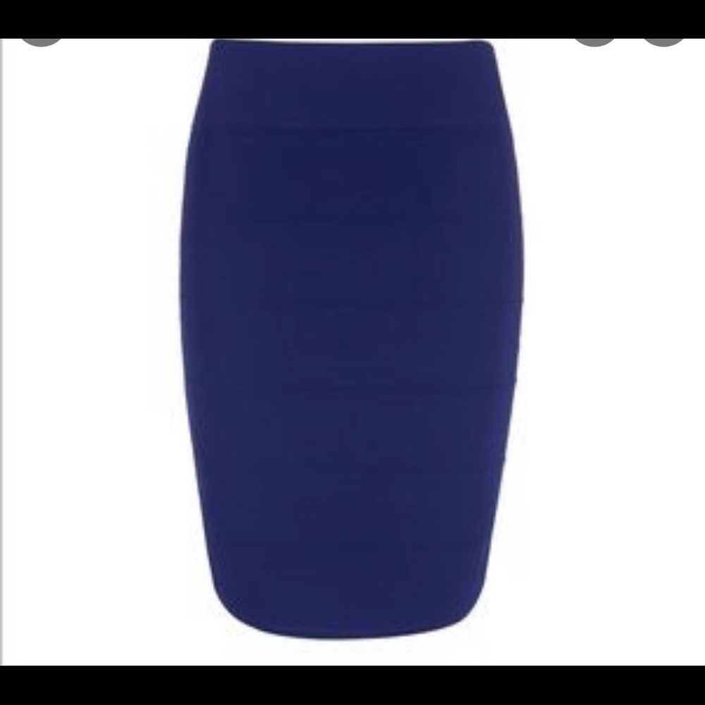 Ted Baker Dittsie  skirt size 2 equivalent to an 6 US.